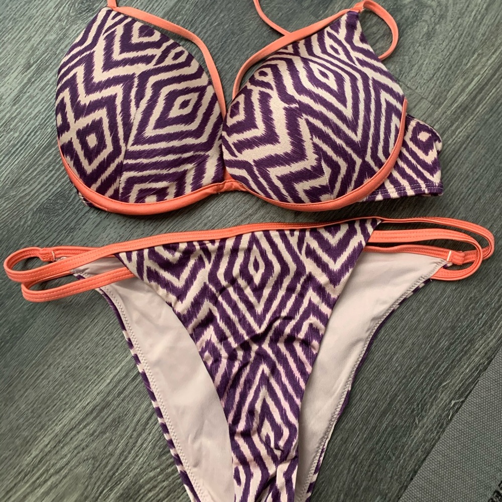 VS leopard bikini
